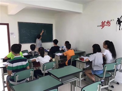 成都高中輔導班 全面覆蓋小初高文化課與教育文化用品研發銷售